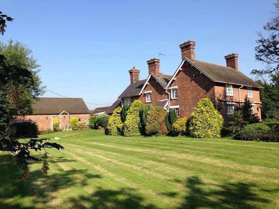 Balterley Green Farm Crewe Exterior photo